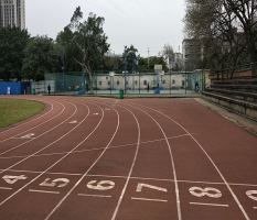 塑胶跑道厂家成冠体育