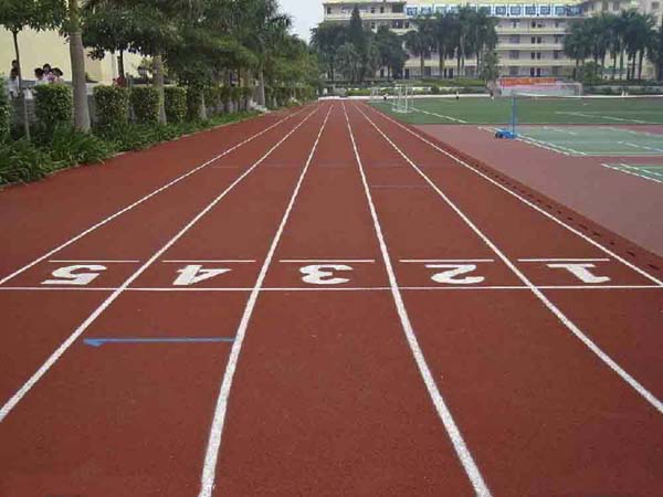 广西塑胶跑道厂家成冠体育