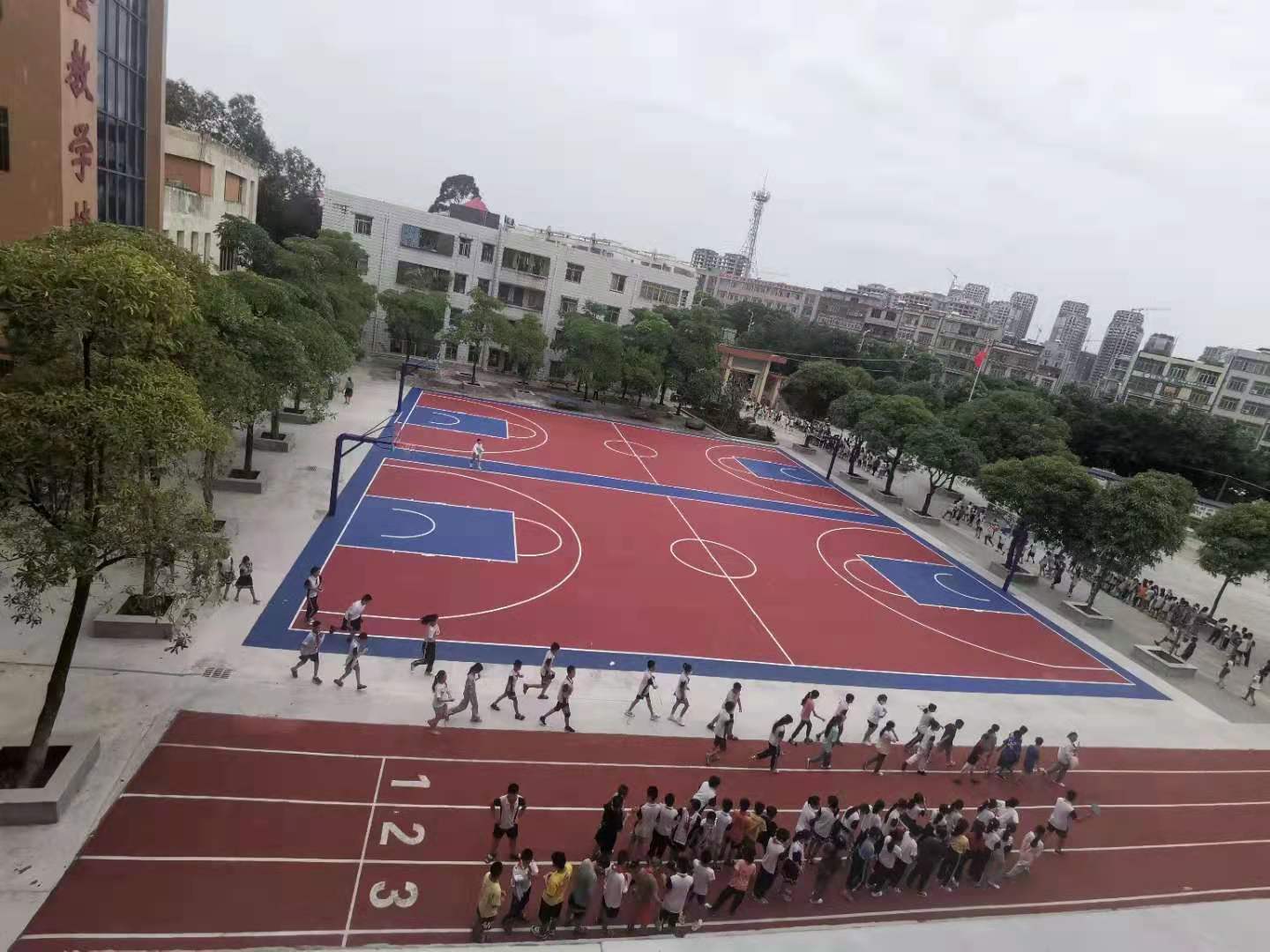 广西塑胶跑道厂家