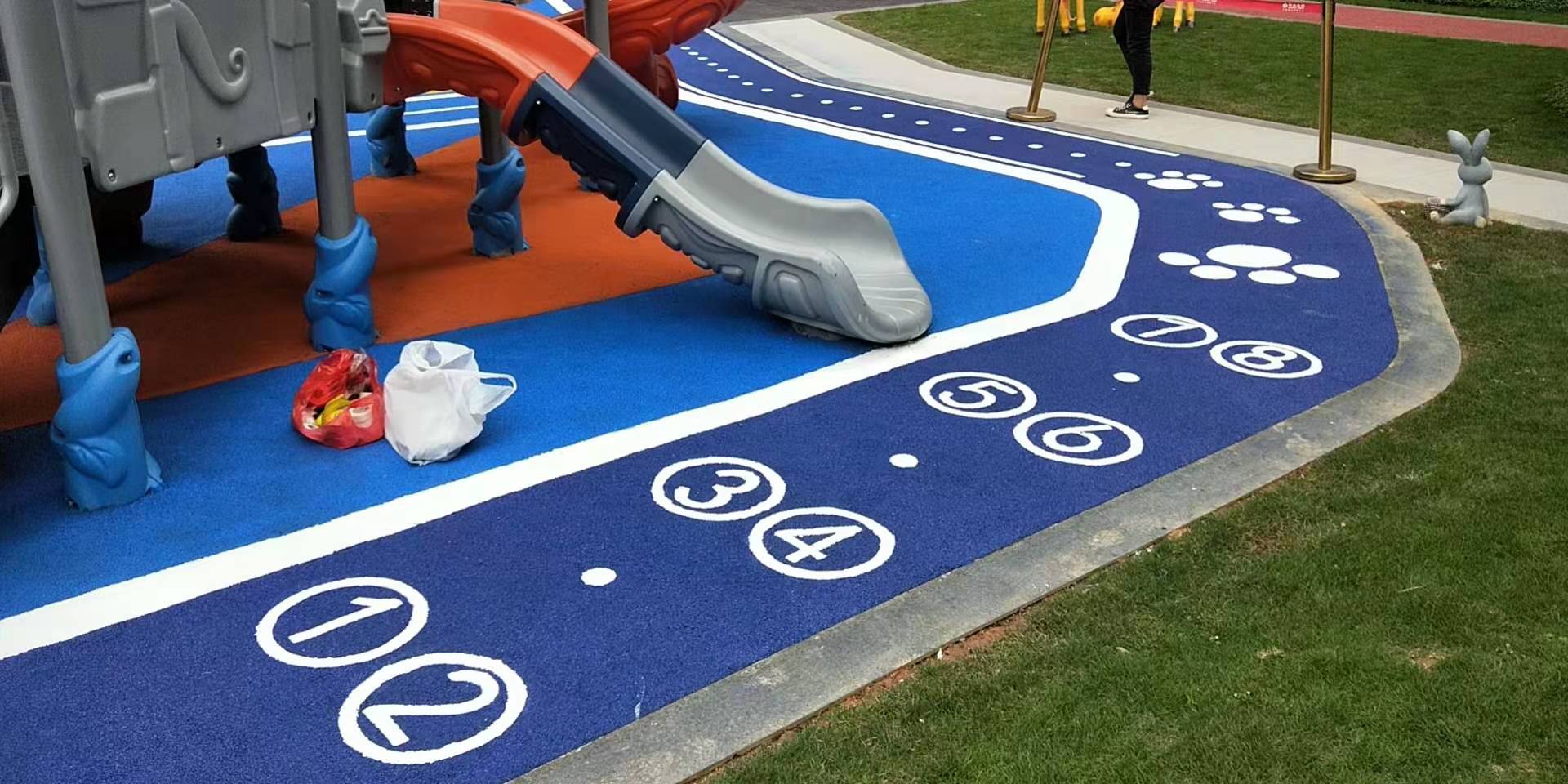 广西EPDM塑胶地板厂家