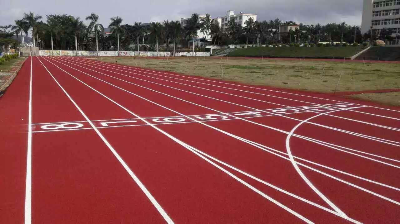 塑胶跑道厂家成冠体育